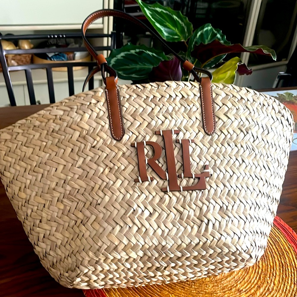 Crochet tote as you can see in the picture